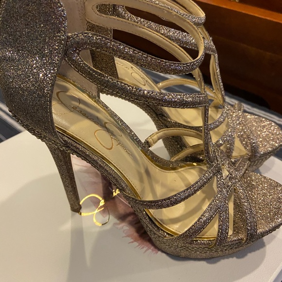Jessica Simpson Sandals - Picture 2 of 5